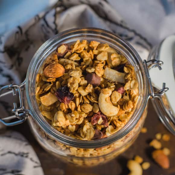 12-Minute Healthy Granola Recipe (Air-fryer version) - Simple Indian Meals