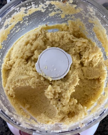 Ground ginger garlic paste in a food processor
