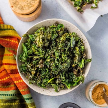 Air fryer kale chips in bowl