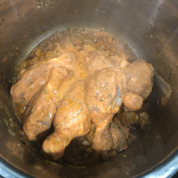 Marinated chicken added to Instant Pot